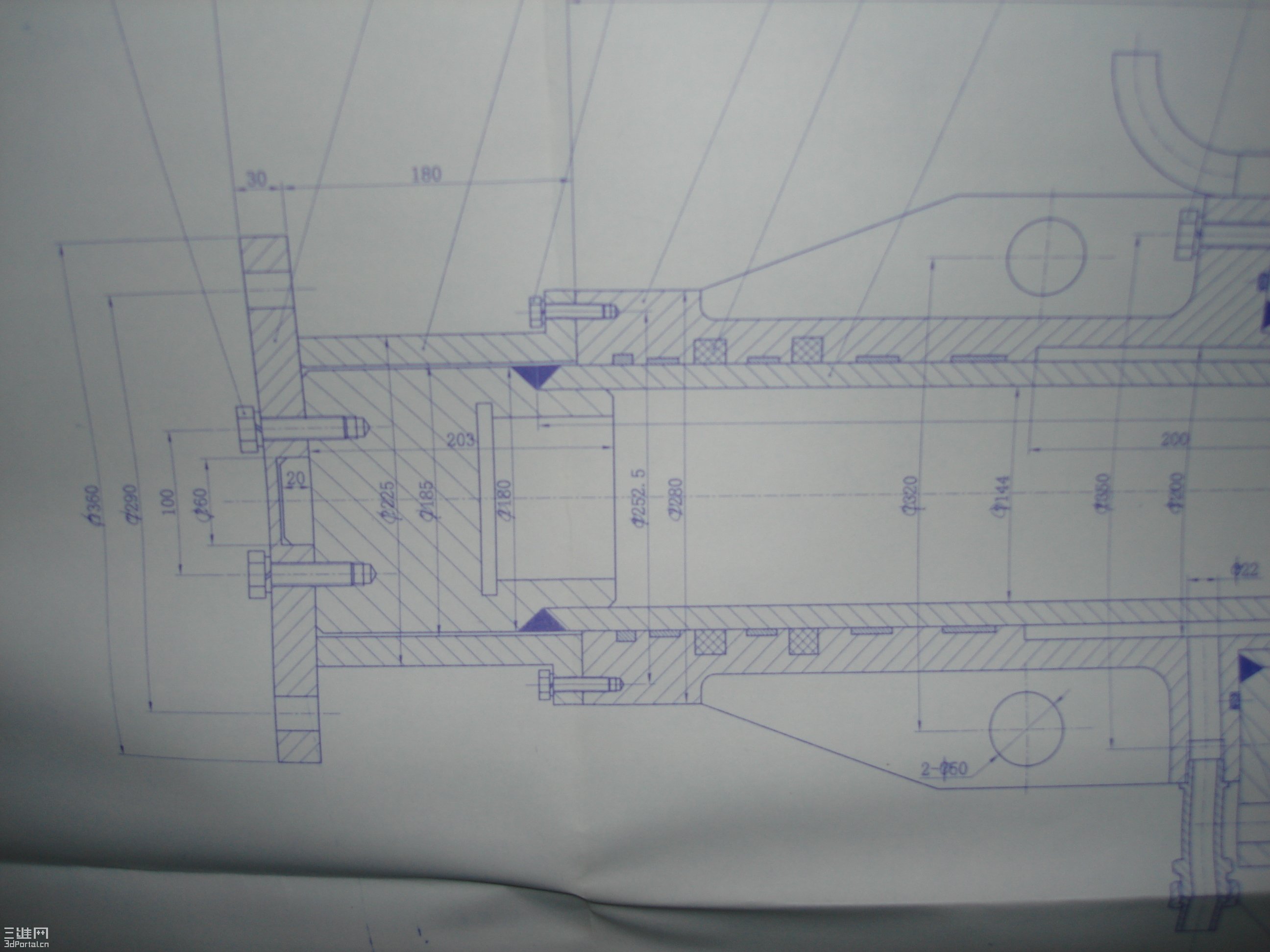 ����ͷ���Ƕ�