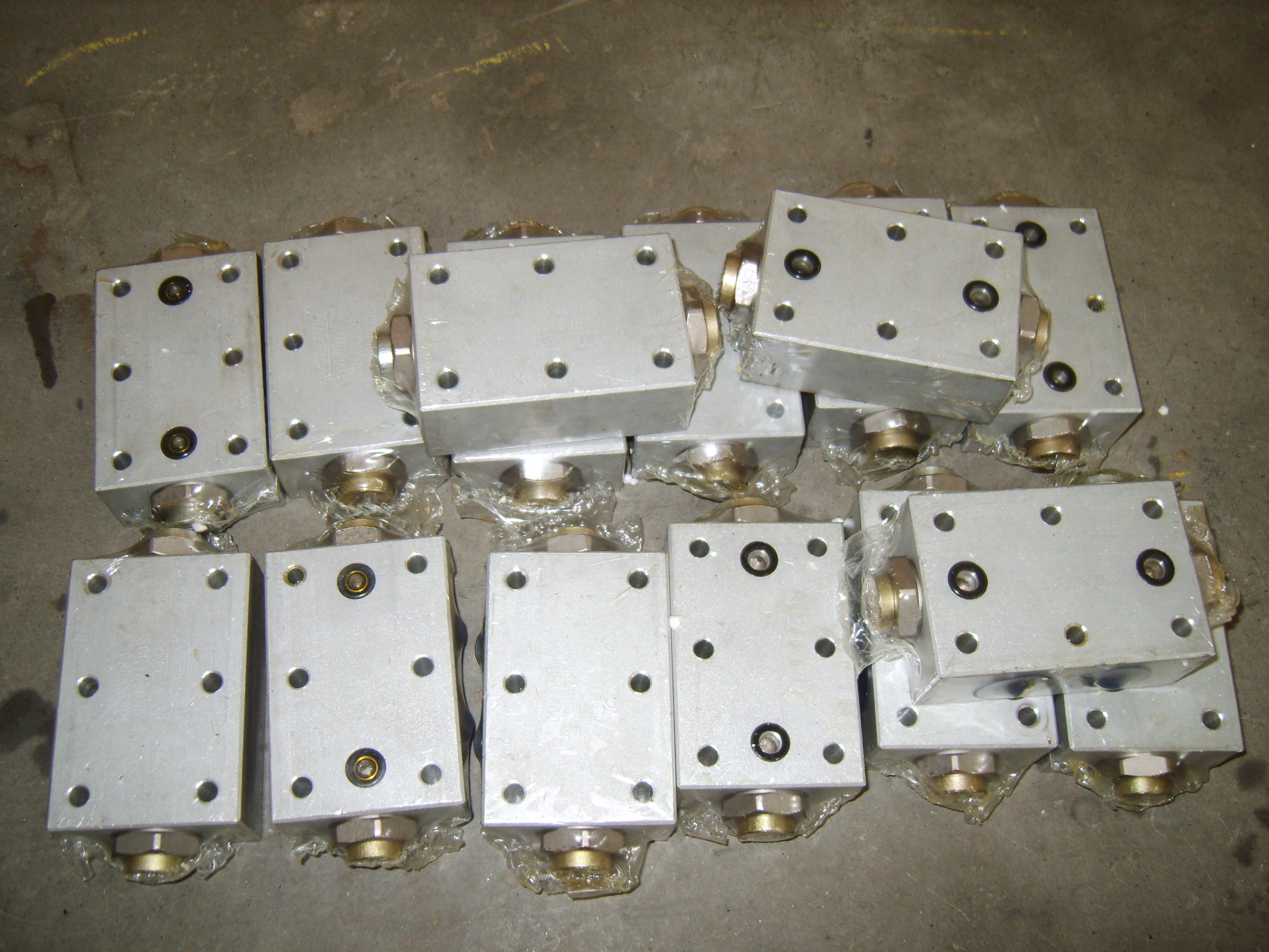 S8008030.JPG