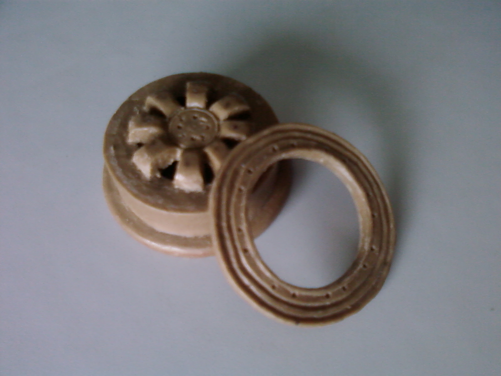 ���棬һ���Ǹ���