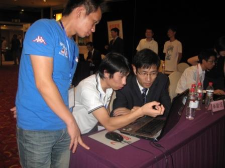 �۾�������