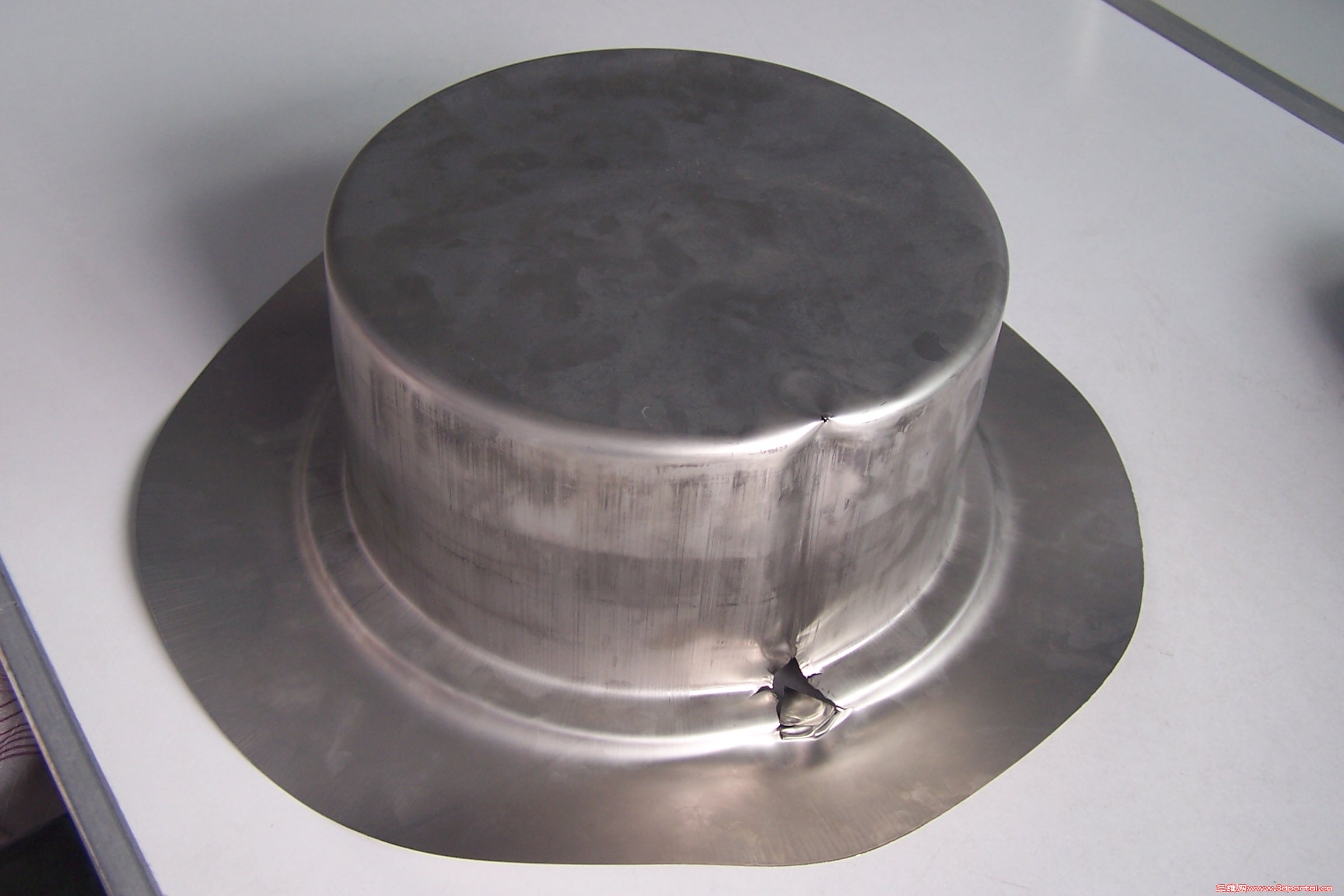 ���ﰼ�ݵײ�����